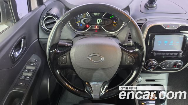 Renault Korea QM3 2015 — photo 20