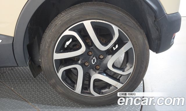 Renault Korea QM3 2015 — photo 7