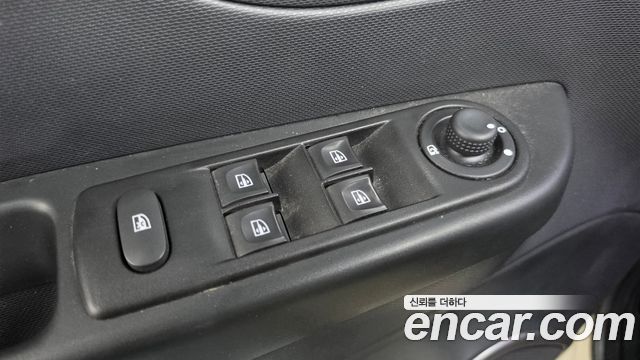 Renault Korea QM3 2015 — photo 32