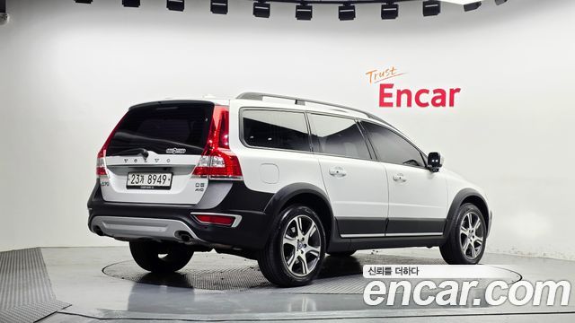 Volvo XC70 2014 — photo 2