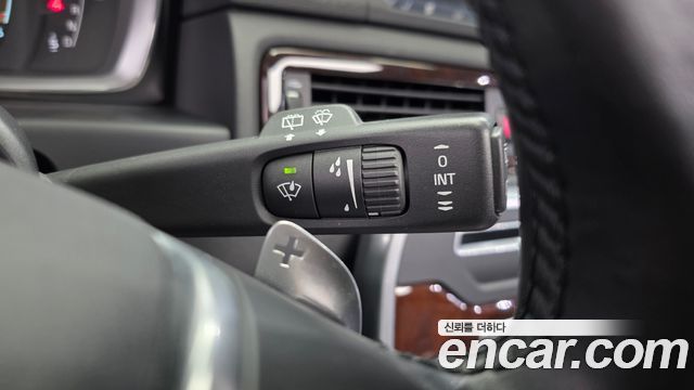 Volvo XC70 2014 — photo 17