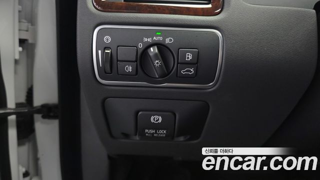 Volvo XC70 2014 — photo 18