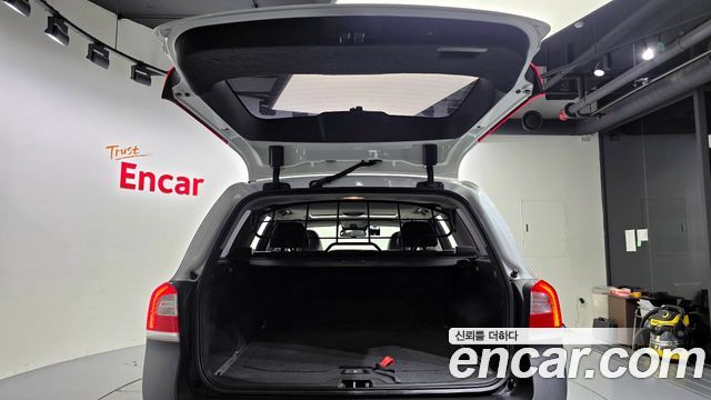 Volvo XC70 2014 — photo 19