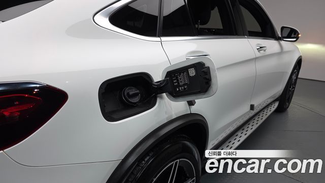 Mercedes-Benz GLC-Class 2020 — photo 33