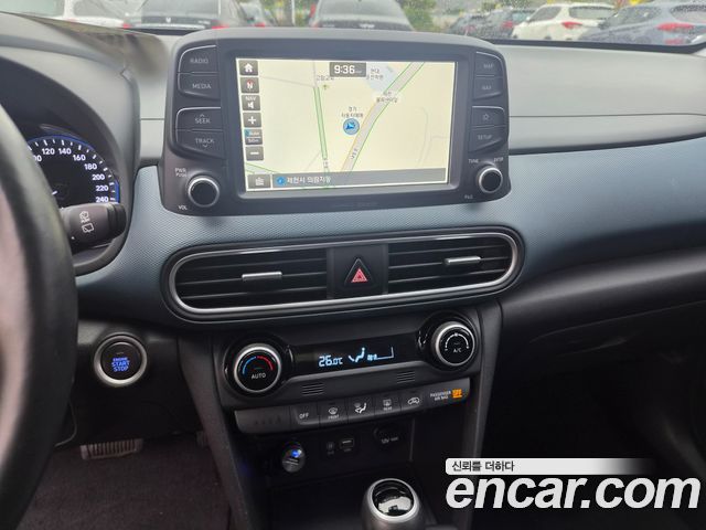 Hyundai Kona 2018 — photo 11
