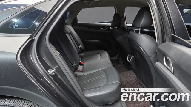 Kia K5 2021 — photo 12