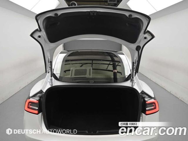 Tesla Model 3 2020 — photo 20