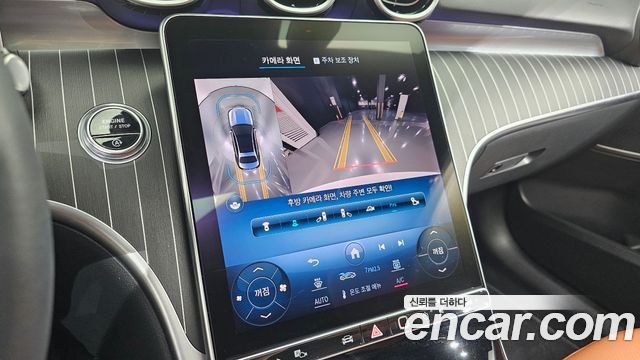 Mercedes-Benz C-Class 2024 — photo 21