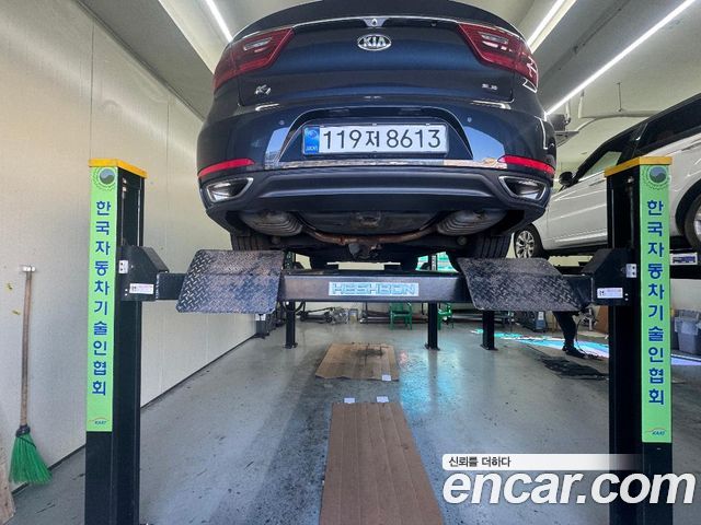 Kia K7 2017 — photo 2
