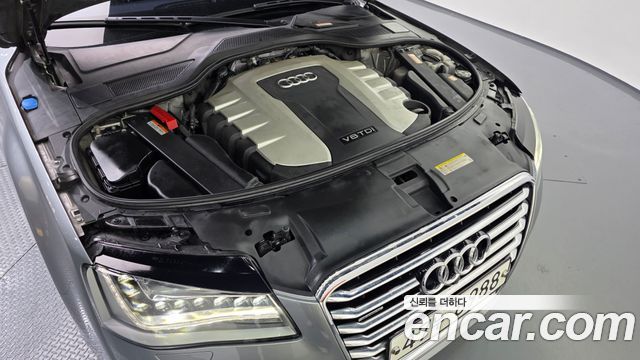 Audi A8 2013 — photo 6