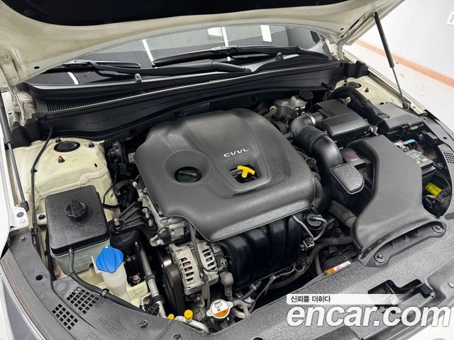 Kia K5 2016 — photo 6