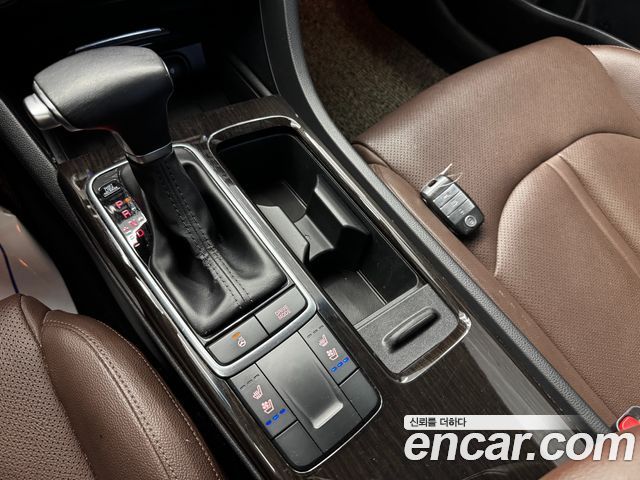 Kia K5 2016 — photo 9