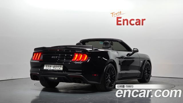 Ford Mustang 2019 — photo 2