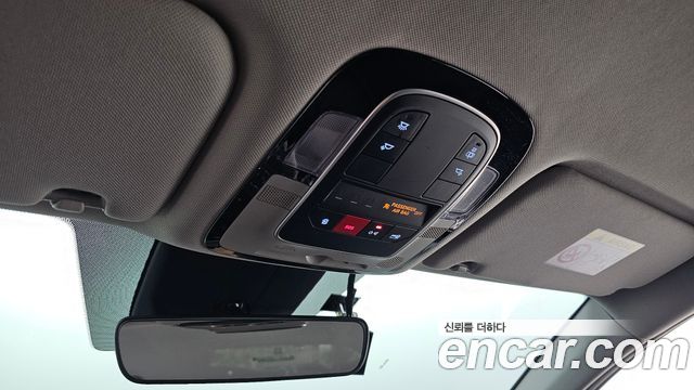 Hyundai Santafe 2022 — photo 18