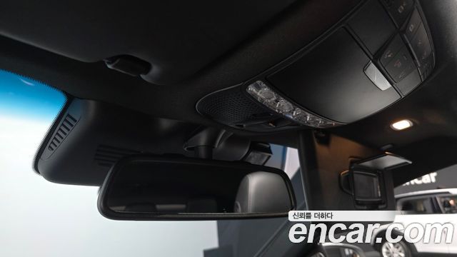 Mercedes-Benz GLC-Class 2018 — photo 29