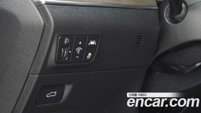 Kia K5 2020 — photo 24