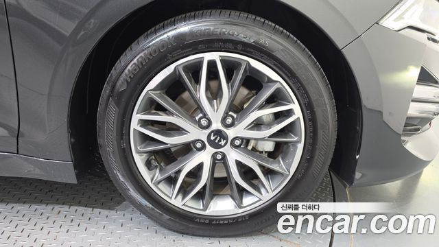 Kia K5 2020 — photo 7