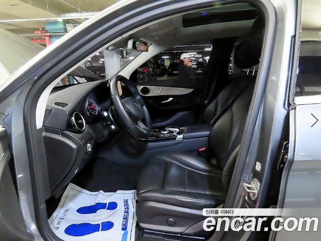 Mercedes-Benz GLC-Class 2017 — photo 6