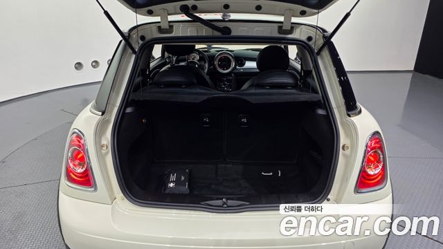 Mini Cooper 2012 — photo 20