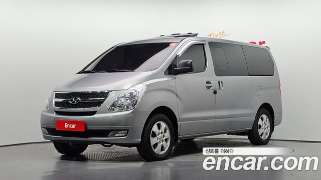 Hyundai Starex 2014 — photo 1
