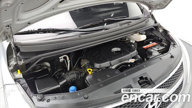 Hyundai Starex 2014 — photo 6