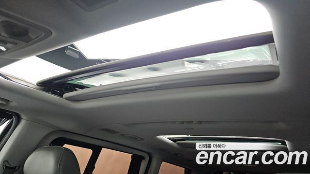 Hyundai Starex 2014 — photo 24
