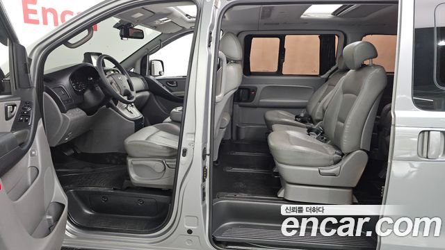 Hyundai Starex 2014 — photo 16