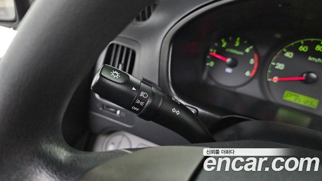 Hyundai Starex 2014 — photo 28