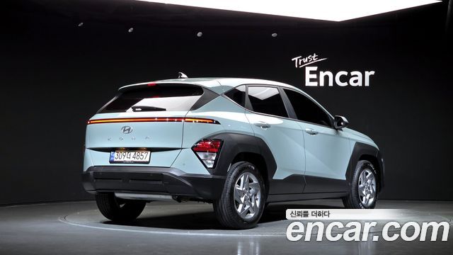 Hyundai Kona 2023 — photo 2