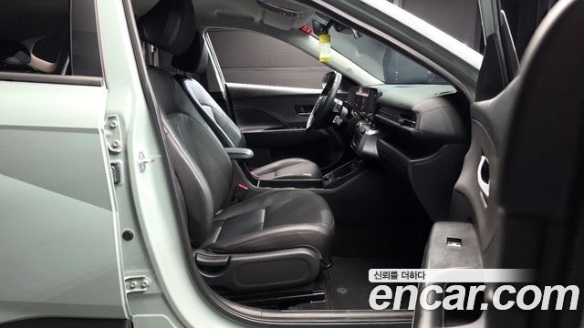 Hyundai Kona 2023 — photo 11