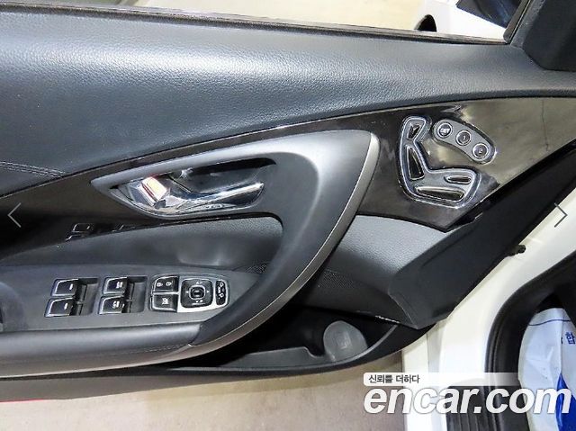Hyundai Grandeur 2016 — photo 13