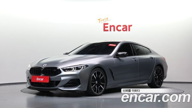 BMW 8-Series 2023 — photo 34