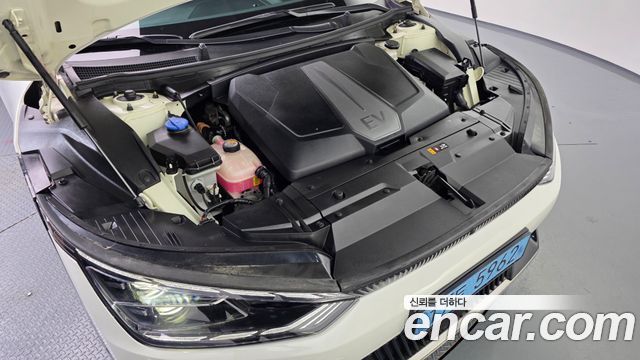 Kia EV6 2022 — photo 6