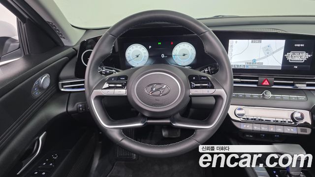 Hyundai AVANTE 2021 — photo 19