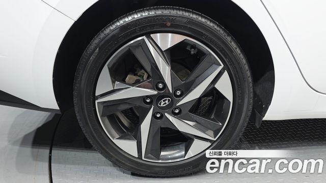 Hyundai AVANTE 2021 — photo 7