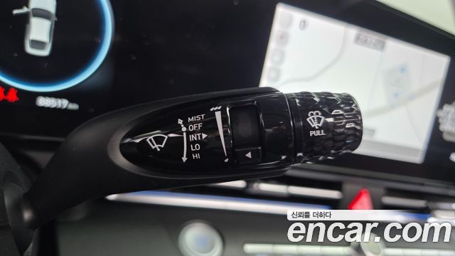 Hyundai AVANTE 2021 — photo 28