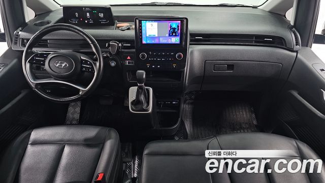 Hyundai Staria 2024 — photo 7
