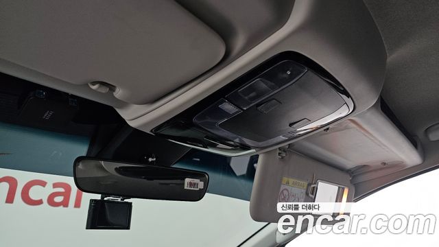 Hyundai Staria 2024 — photo 19