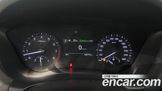 Genesis G80 2017 — photo 11