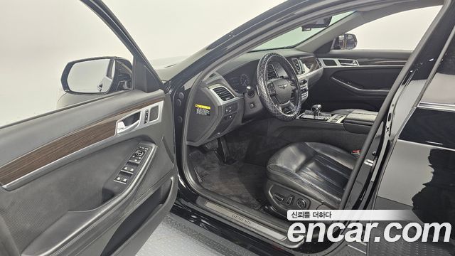Genesis G80 2017 — photo 13