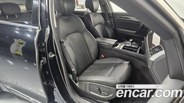 Genesis G80 2017 — photo 18