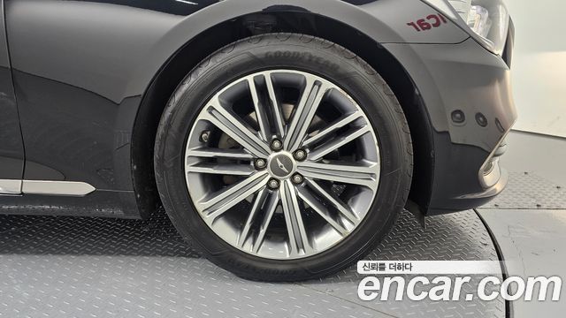 Genesis G80 2017 — photo 7
