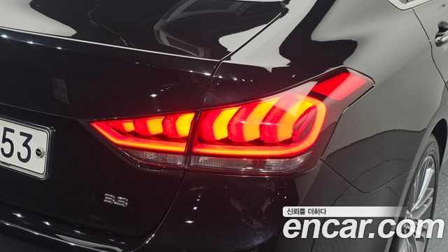 Genesis G80 2017 — photo 9