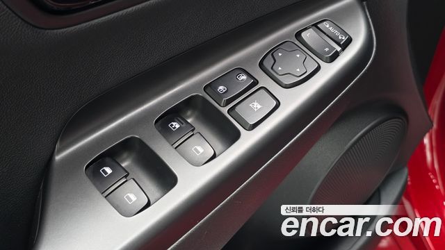Hyundai Kona 2018 — photo 14