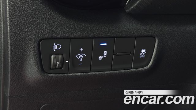 Hyundai Kona 2018 — photo 15