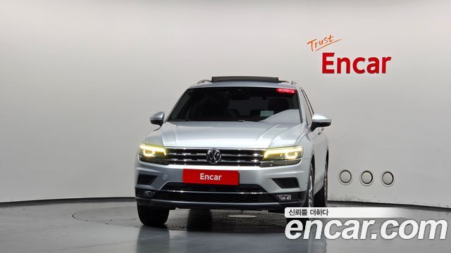 Volkswagen Tiguan 2018 — photo 3