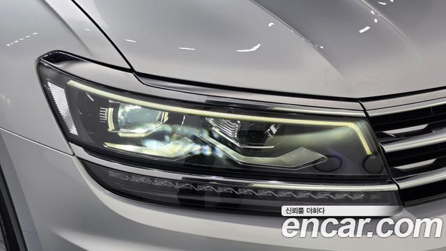 Volkswagen Tiguan 2018 — photo 8