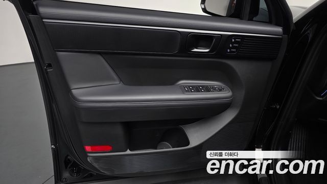 Hyundai Santafe 2024 — photo 14