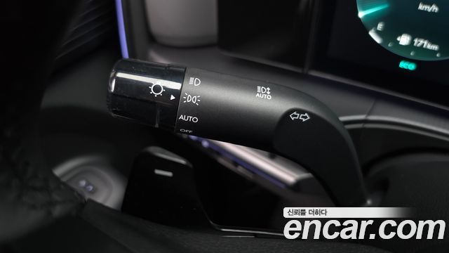 Hyundai Santafe 2024 — photo 31