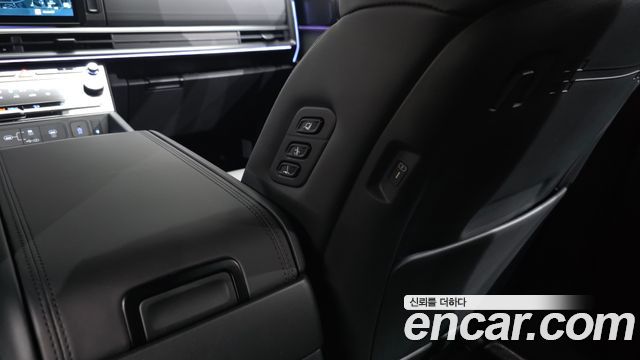 Hyundai Santafe 2024 — photo 35